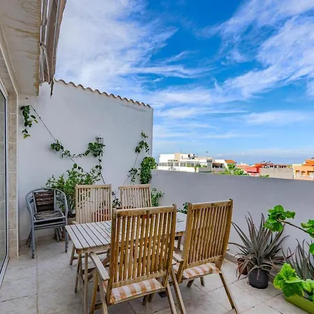 Oceanfront Penthouse, Playa San Juan